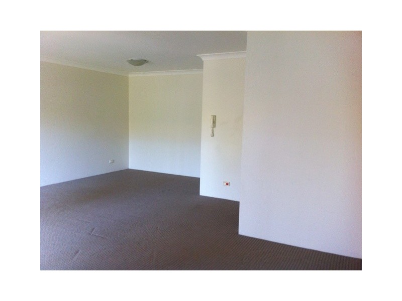 5/90 Brancourt Avenue, Bankstown NSW 2200