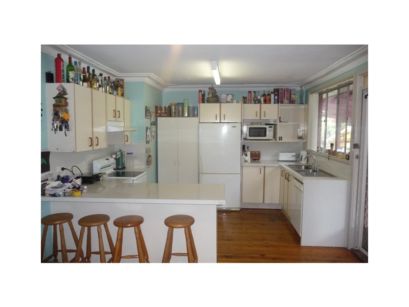 1 Allena Close, Georges Hall NSW 2198