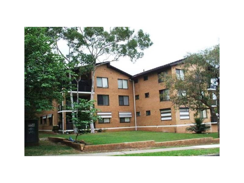 31/33 Sir Joseph Banks Street, Bankstown NSW 2200