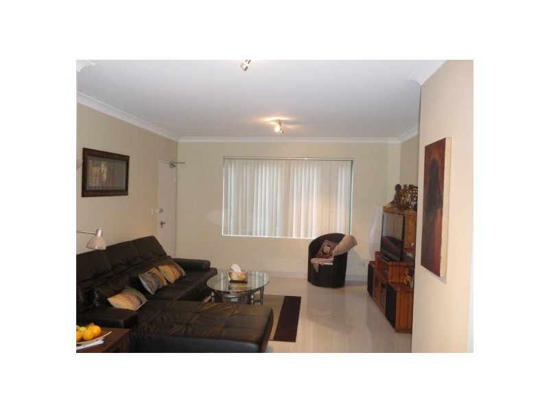 1/94 Brancourt Avenue, Bankstown NSW 2200