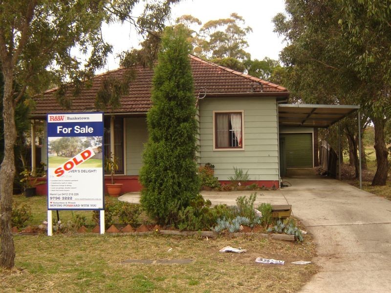 353 HECTOR, Bass Hill NSW 2197