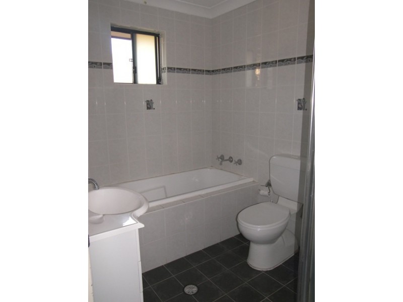 35/38 Meredith Street, Bankstown NSW 2200