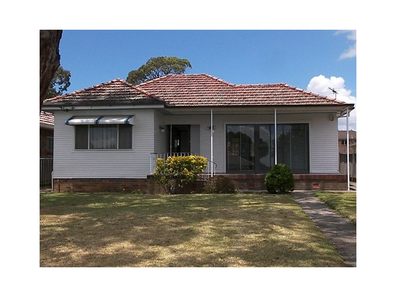 35 Shenstone Road, Riverwood NSW 2210
