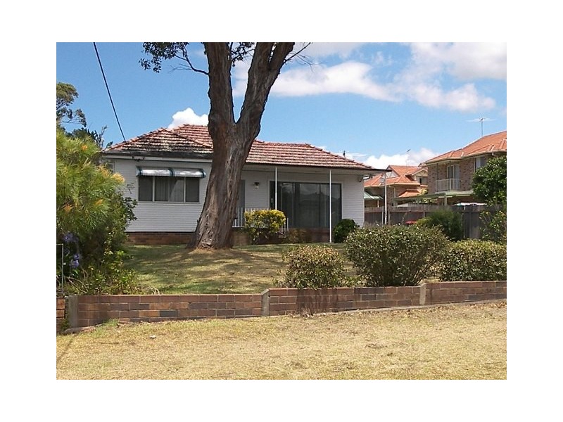 35 Shenstone Road, Riverwood NSW 2210