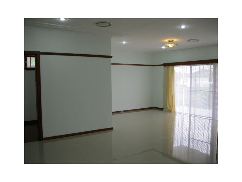 35 Shenstone Road, Riverwood NSW 2210