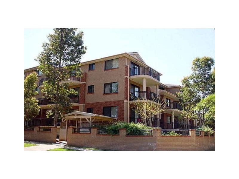 2/13 Gordon Street, Bankstown NSW 2200