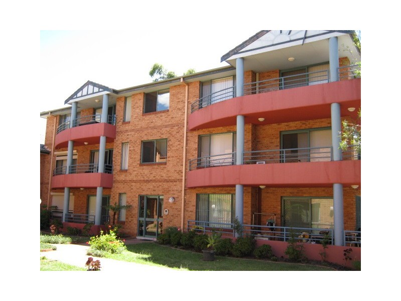 17/94 Brancourt Ave, Bankstown NSW 2200