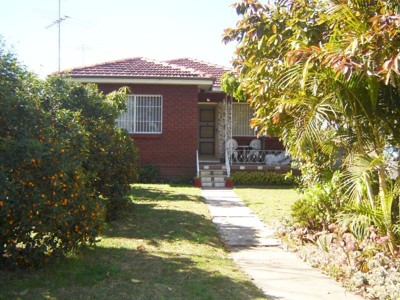 241 HENRY LAWSON, Georges Hall NSW 2198
