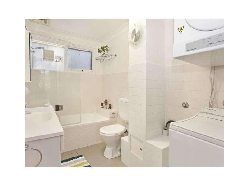 2/61 Palace Street, Ashfield NSW 2131