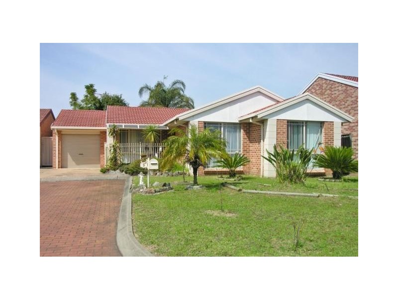 9 Ironbark Grove, Greenacre NSW 2190