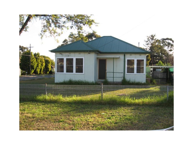 12 Brown St, Chester Hill NSW 2162