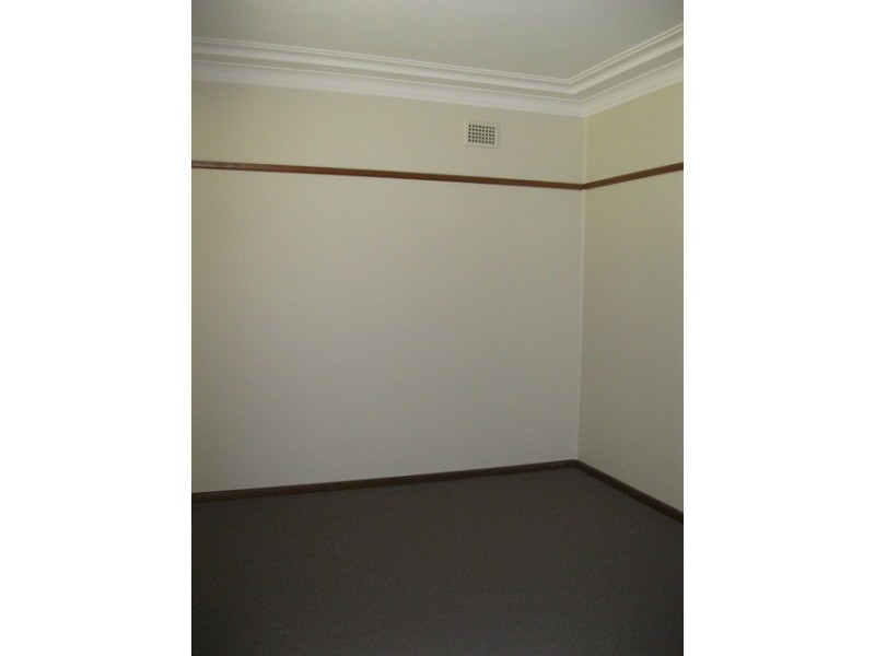 11 Chiswick Road, Greenacre NSW 2190