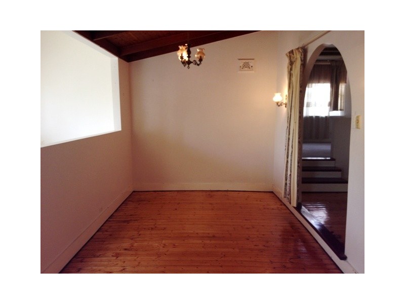 121 Cambridge Street, Penshurst NSW 2222