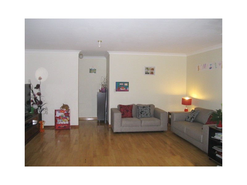 8/25 Myrtle Road, Bankstown NSW 2200