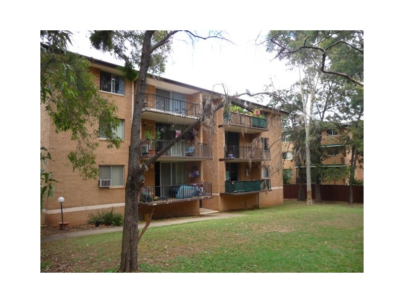 24/36 Sir Joseph Banks Street, Bankstown NSW 2200