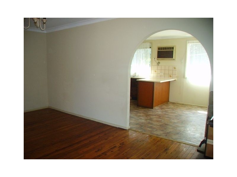 60 Amaroo Avenue, Georges Hall NSW 2198