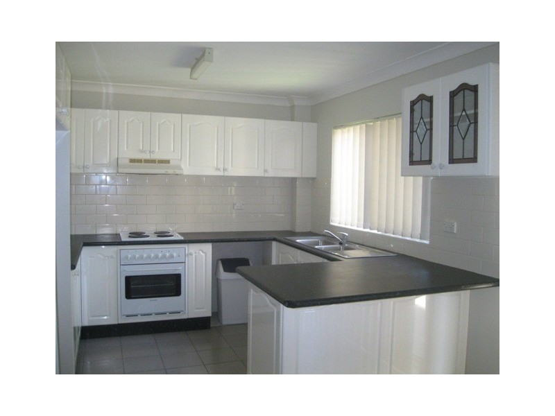 2/68 Reynolds Ave, Bankstown NSW 2200