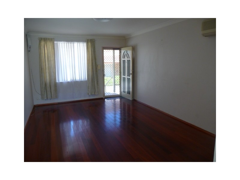 1/83 Little Road, Bankstown NSW 2200