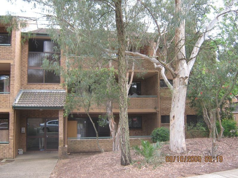 4/21 Myrtle Rd, Bankstown NSW 2200