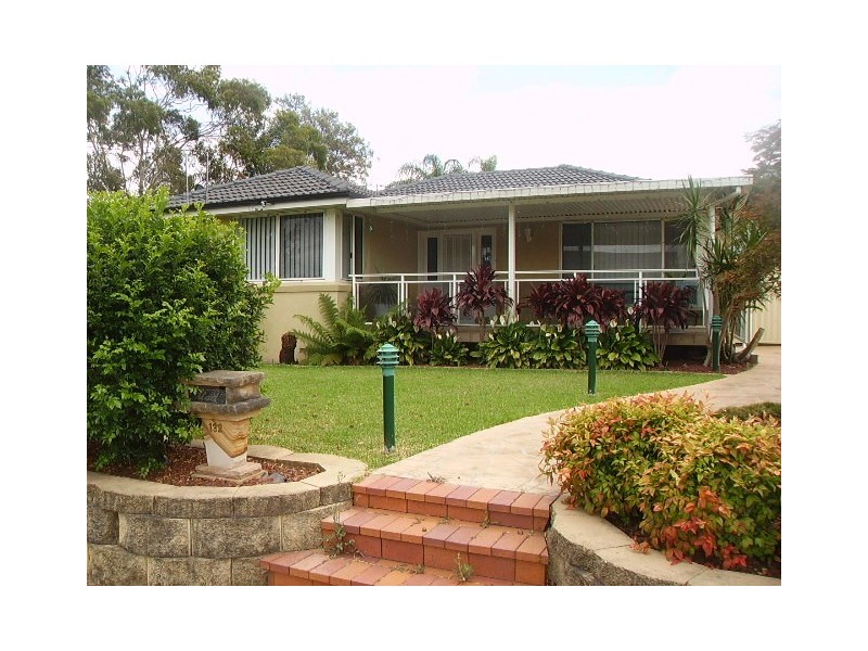 132 Flinders Road, Georges Hall NSW 2198