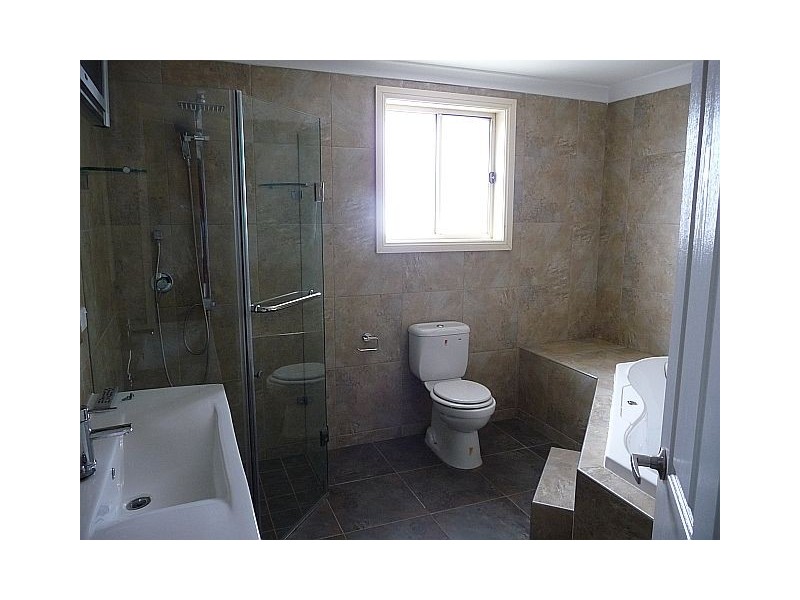 17B Kawana Street, Bass Hill NSW 2197