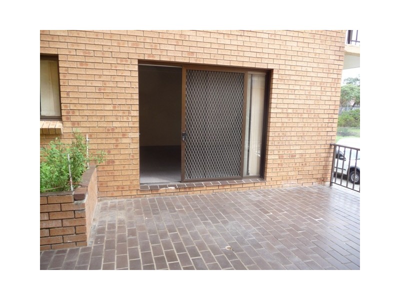 8/14 Melanie Street, Yagoona NSW 2199