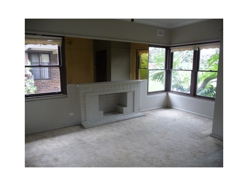 19 KYLIE PARADE, Punchbowl NSW 2196