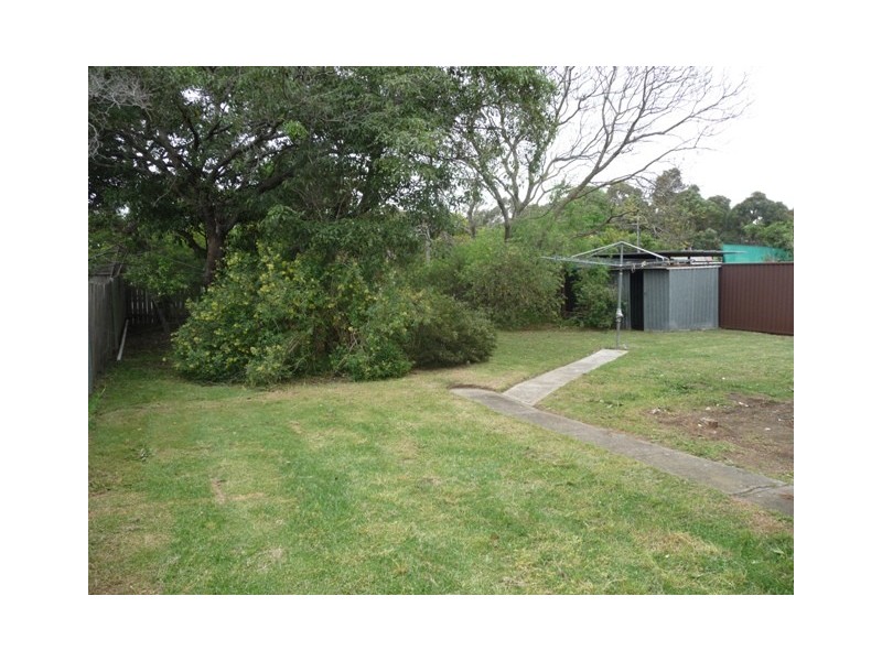 19 KYLIE PARADE, Punchbowl NSW 2196