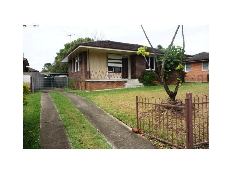 8  Cullens Road, Punchbowl NSW 2196