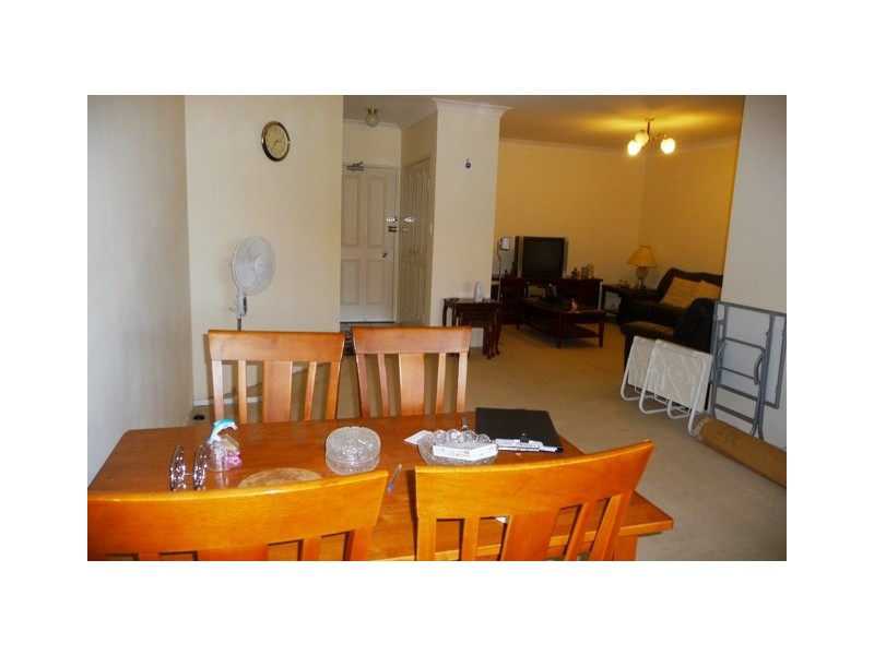 8/10-14 Milton Street, Bankstown NSW 2200