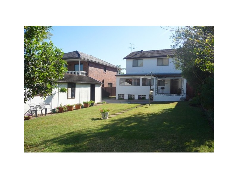 8 Verbena Avenue, Bankstown NSW 2200