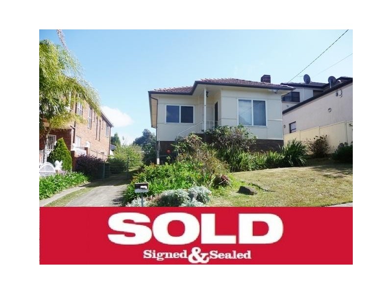 14 Simmat Ave, Condell Park NSW 2200