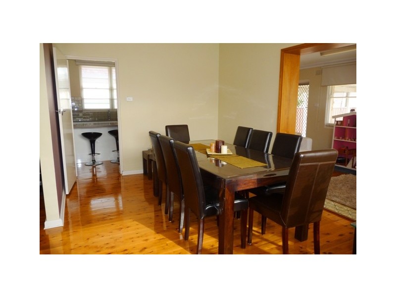 12 Sunset Ave, Bankstown NSW 2200