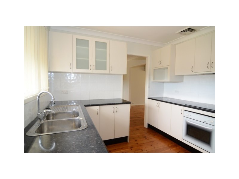 54 Rex Road, Georges Hall NSW 2198