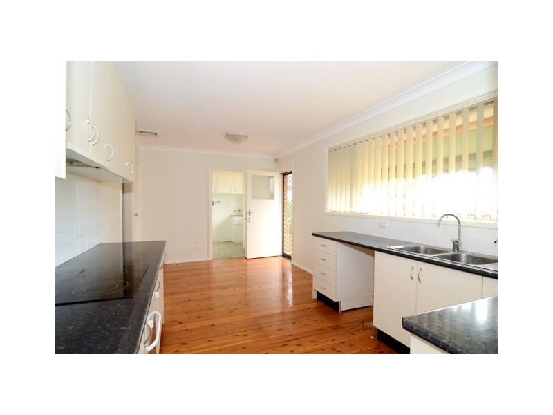 54 Rex Road, Georges Hall NSW 2198