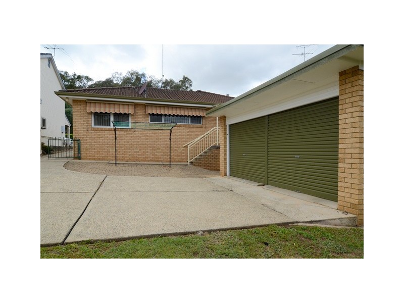54 Rex Road, Georges Hall NSW 2198