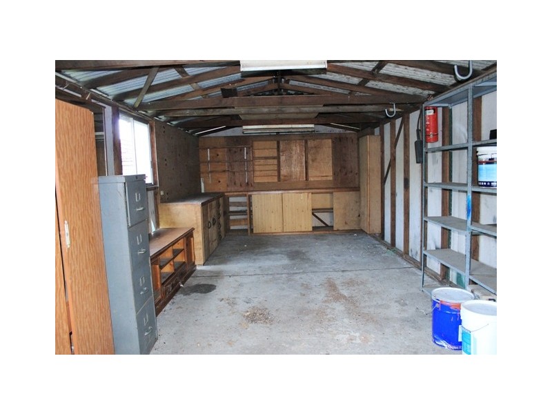 27 Bonds Road, Roselands NSW 2196