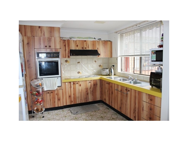 8/15 Pringle Ave,, Bankstown NSW 2200