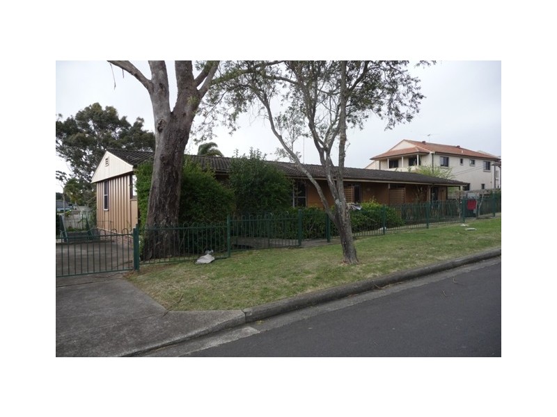 1-3/158a Warburton Street, Condell Park NSW 2200