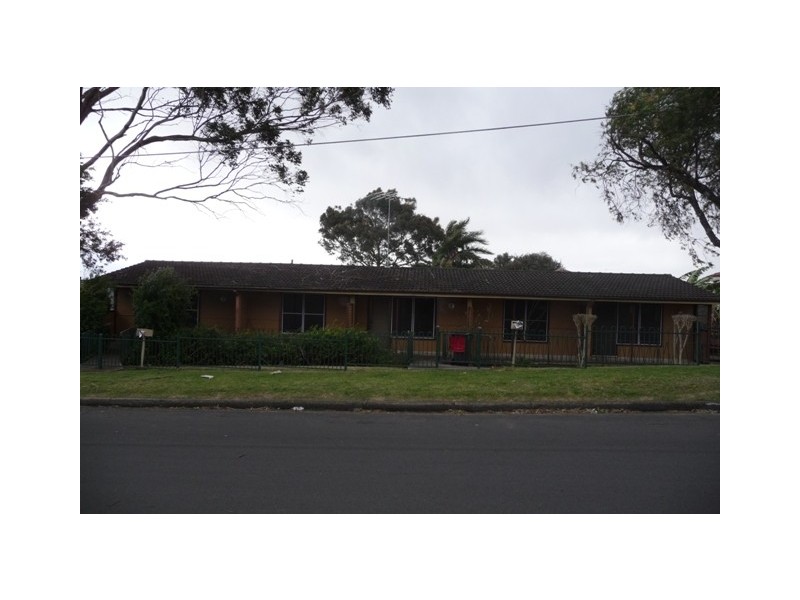 1-3/158a Warburton Street, Condell Park NSW 2200