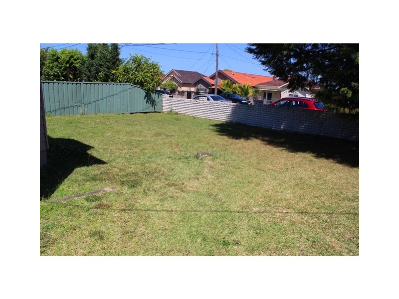 11 Avoca Street, Yagoona NSW 2199