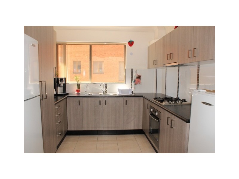 4/15 Jacobs Street, Bankstown NSW 2200