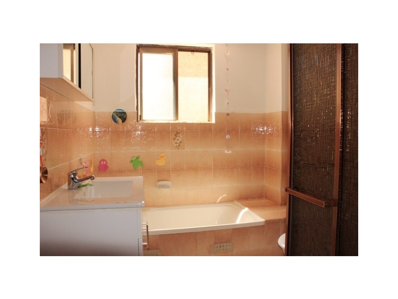 4/15 Jacobs Street, Bankstown NSW 2200