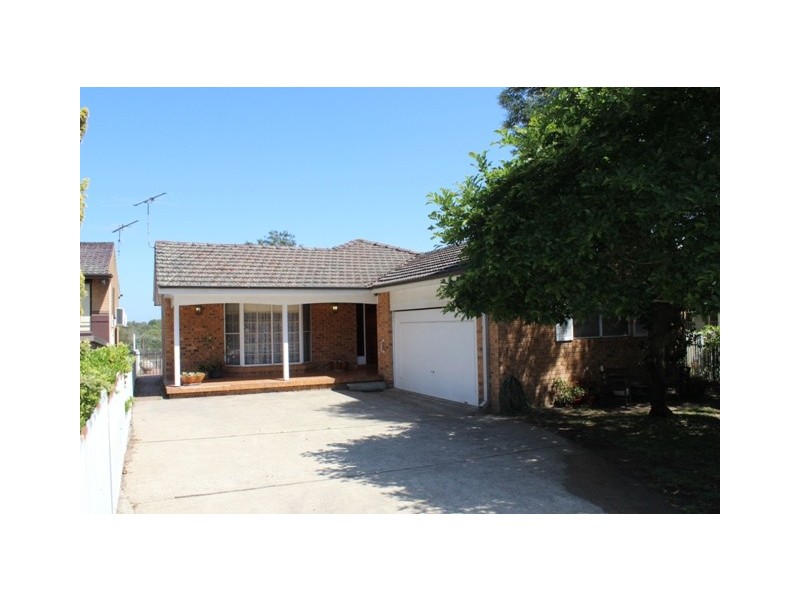 220 Henry Lawson Drive, Georges Hall NSW 2198