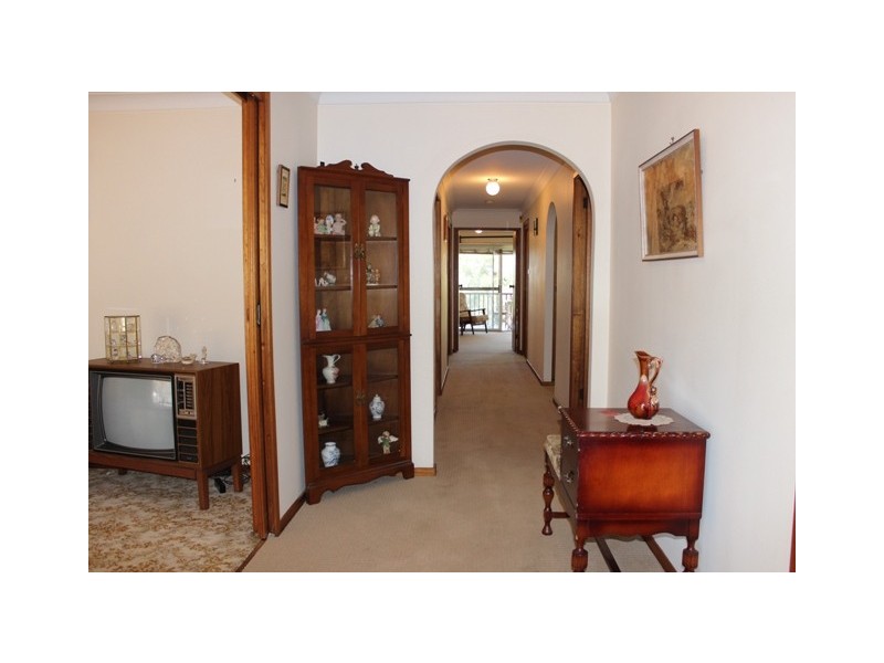 220 Henry Lawson Drive, Georges Hall NSW 2198