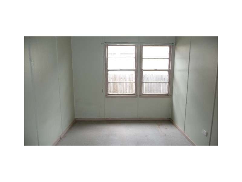 193 Woods Rd, Yagoona NSW 2199