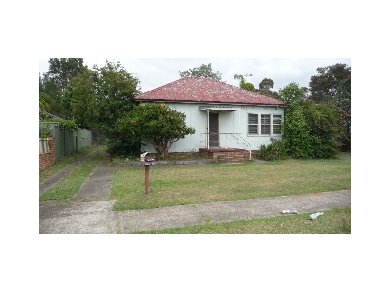 72 KAWANA STREET, Bass Hill NSW 2197