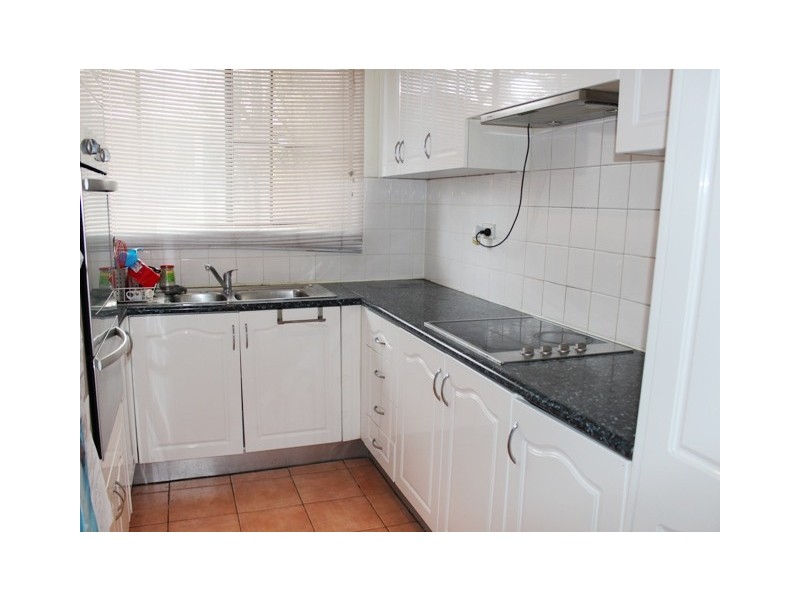 11/33 Sir Joseph Banks St, Bankstown NSW 2200