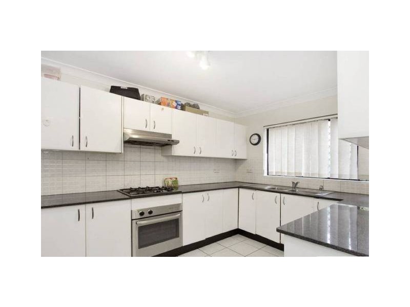 2/7 Dudley Avenue,, Bankstown NSW 2200