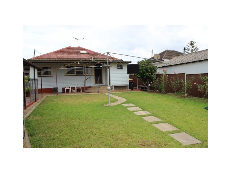 14 Virtue Street, Condell Park NSW 2200